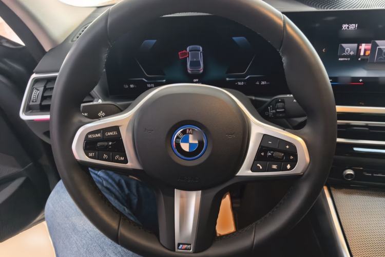 Used BMW i3 2024 eDrive 35 L Steering Wheel