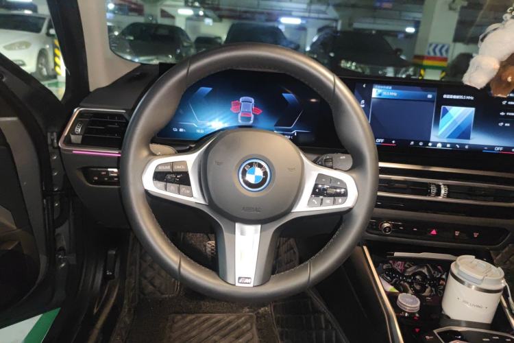 Used BMW i3 2024 eDrive 35 L Steering Wheel