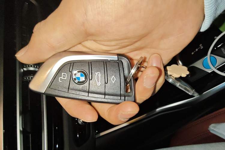 Used BMW i3 2024 eDrive 35 L Vehicle Key