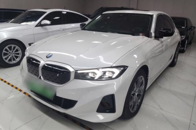 Used BMW i3 2024 eDrive 35 L