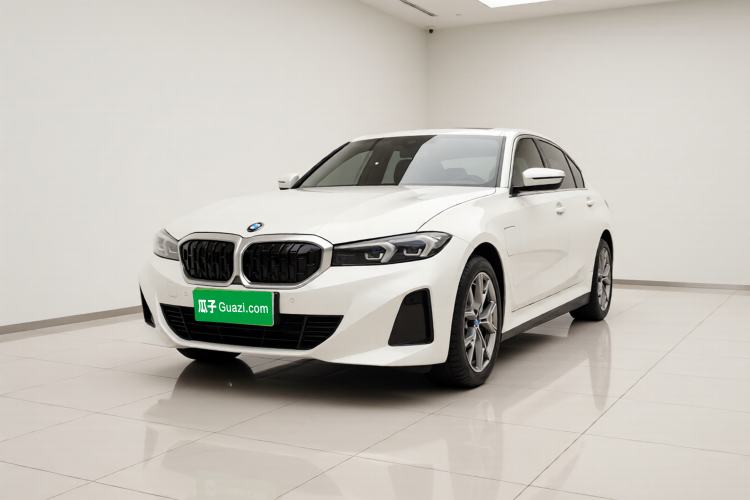 BMW i3 2024 eDrive 35 L