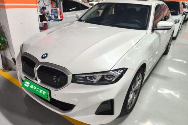 Używany BMW i3 2024 eDrive 35 L