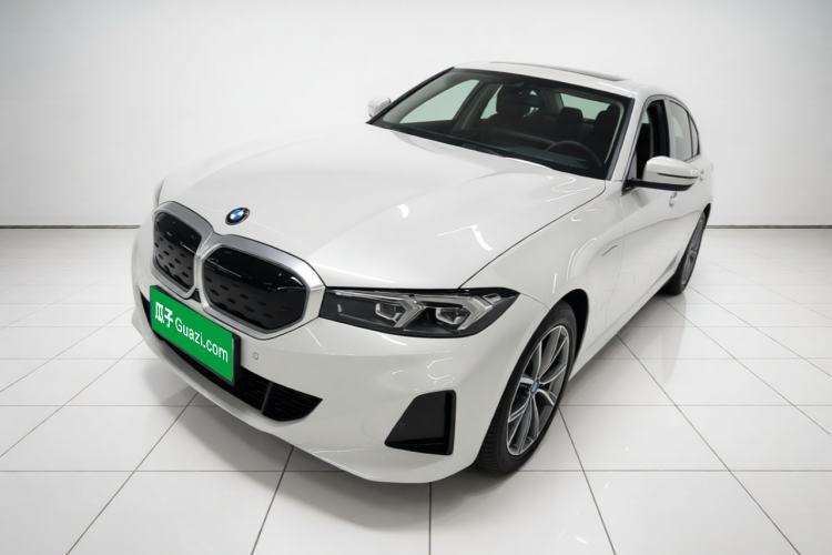 BMW i3 2024 eDrive 35 L