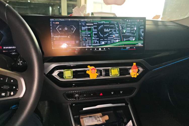 Used BMW i3 2024 eDrive 35 L Audio And AC Panel