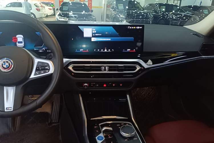 Used BMW i3 2024 eDrive 35 L Audio And AC Panel