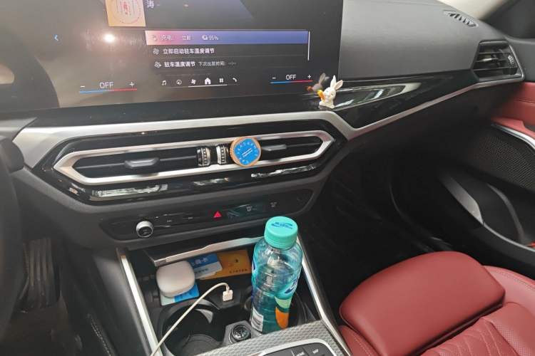 Used BMW i3 2024 eDrive 40 L Midnight Edition Audio And AC Panel