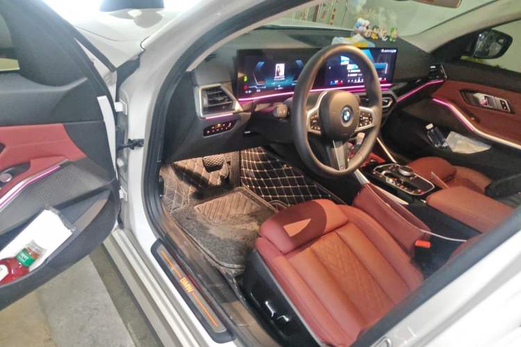 Used BMW i3 2024 eDrive 35 L Driver Seat