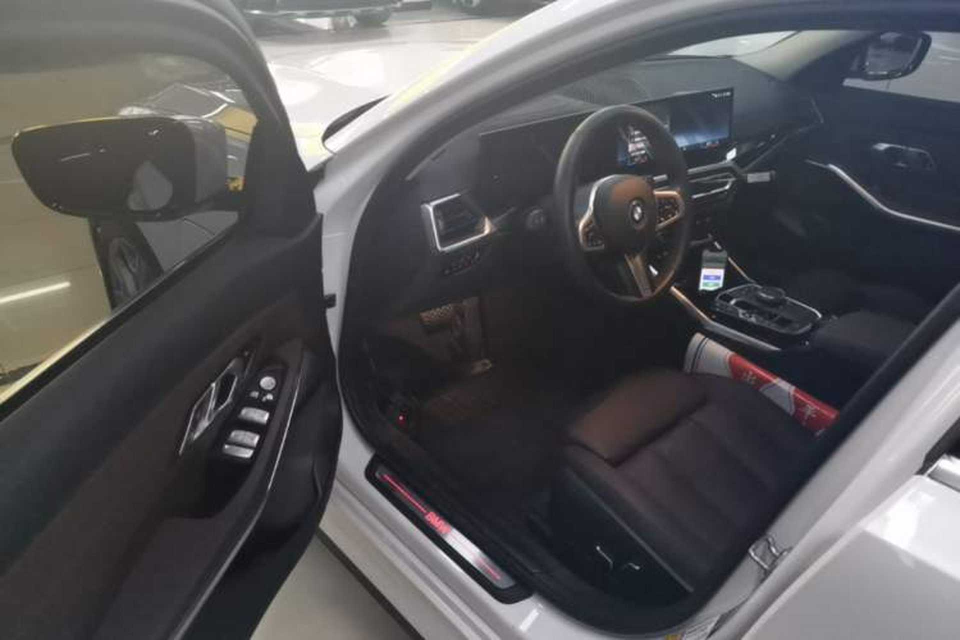 Used BMW i3 2024 eDrive 35 L Driver Seat