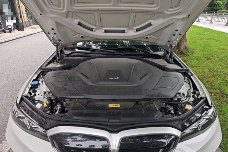 Used BMW i3 2024 eDrive 40 L Midnight Edition Engine Bay