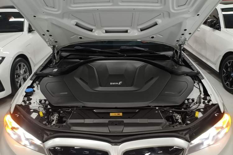 Used BMW i3 2024 eDrive 35 L Engine Bay