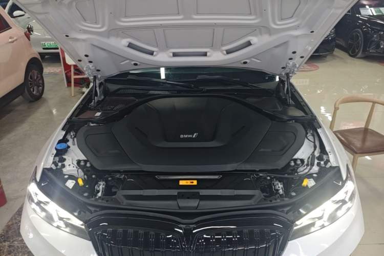Used BMW i3 2024 eDrive 35 L Engine Bay