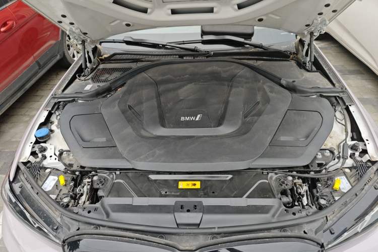 Used BMW i3 2024 eDrive 40 L Midnight Edition Engine Bay