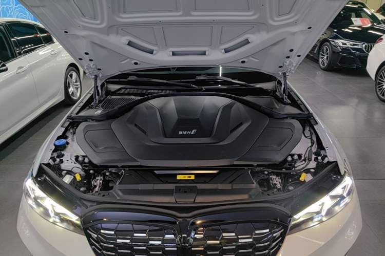 Used BMW i3 2024 eDrive 40 L Midnight Edition Engine Bay
