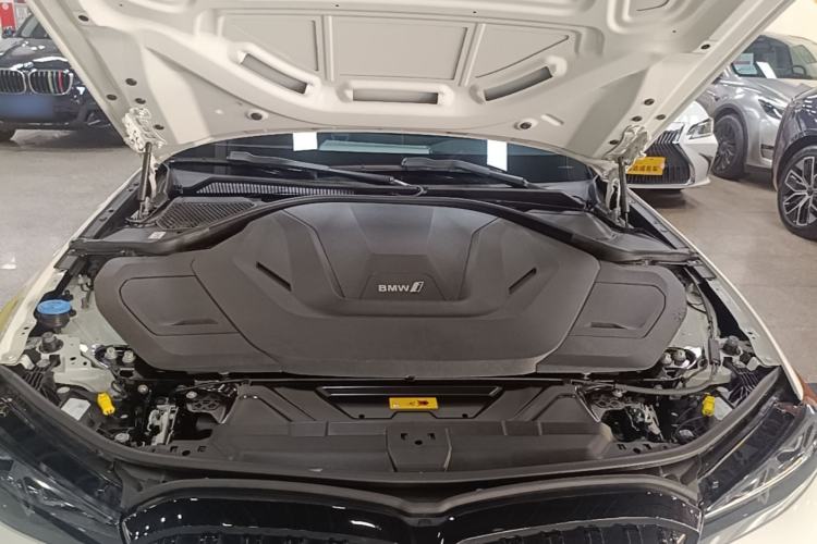Used BMW i3 2024 eDrive 35 L Engine Bay