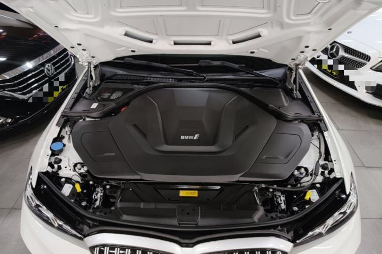 Used BMW i3 2024 eDrive 35 L Engine Bay