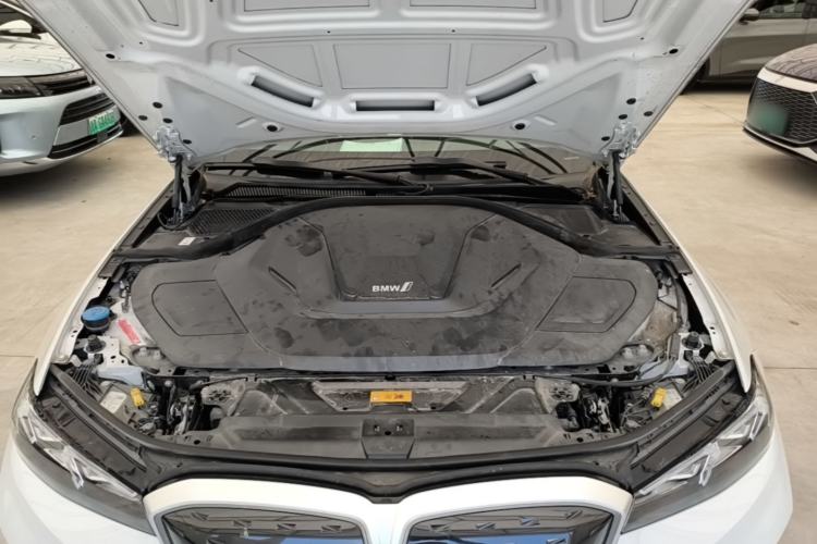 Used BMW i3 2024 eDrive 35 L Engine Bay
