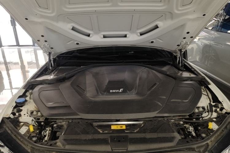Used BMW i3 2024 eDrive 35 L Engine Bay