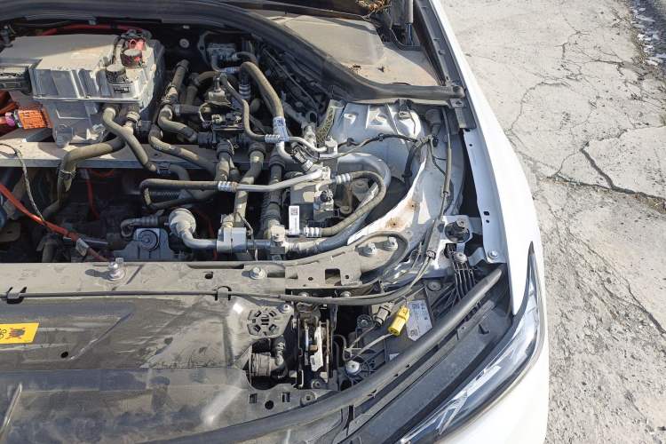 Used BMW i3 2024 eDrive 35 L Engine Bay Left