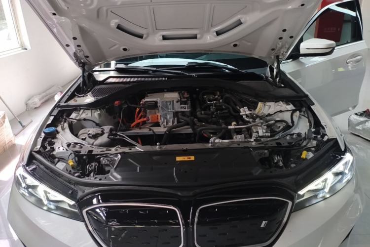 Used BMW i3 2024 eDrive 35 L Engine Bay