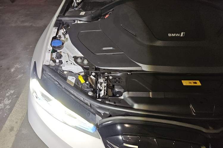 Used BMW i3 2024 eDrive 40 L Midnight Sports Package Engine Bay Right