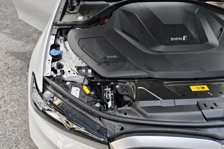 Used BMW i3 2024 eDrive 35 L Engine Bay Right