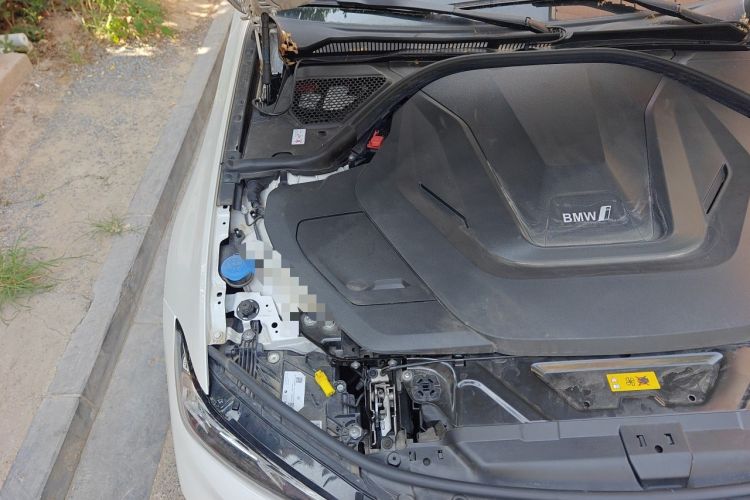 Used BMW i3 2024 eDrive 35 L Engine Bay Right