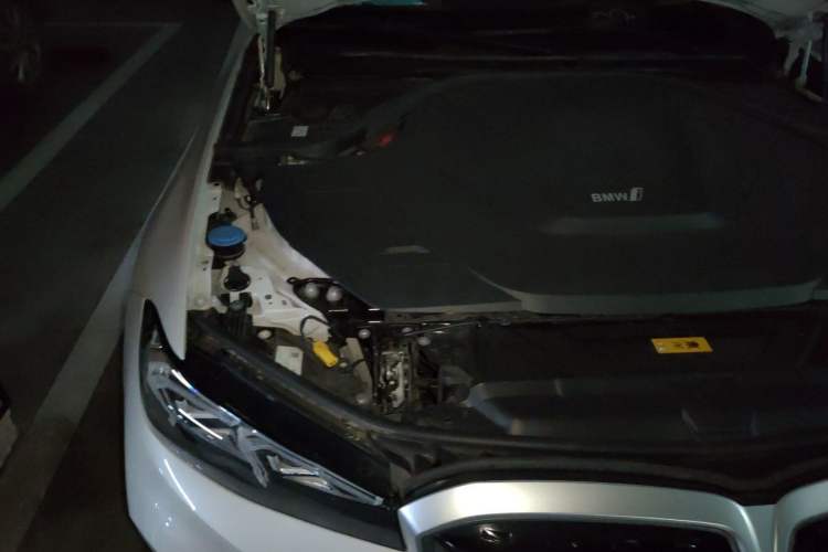 Used BMW i3 2024 eDrive 35 L Engine Bay Right