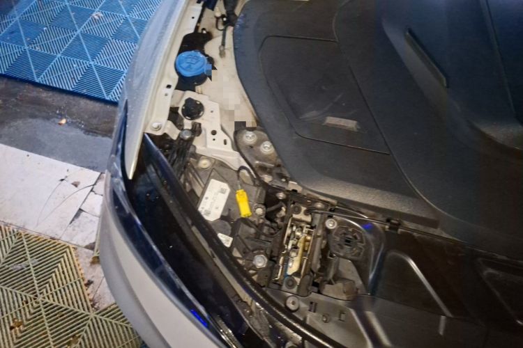 Used BMW i3 2024 eDrive 40 L Midnight Edition Engine Bay Right