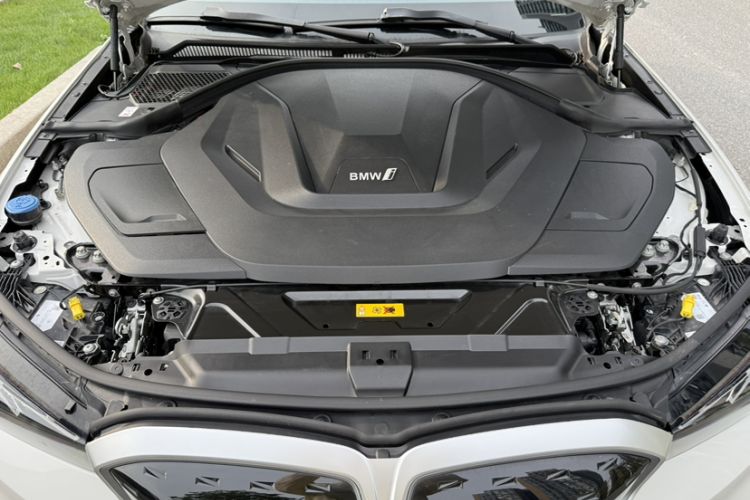 Used BMW i3 2024 eDrive 35 L Engine Bay