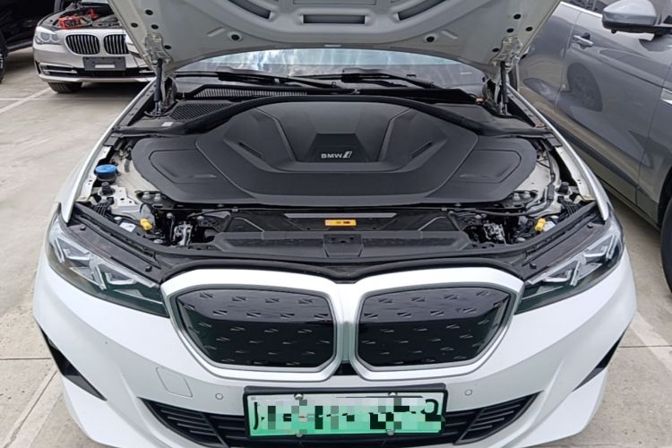Used BMW i3 2024 eDrive 35 L Engine Bay