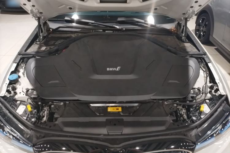 Used BMW i3 2024 eDrive 40 L Midnight Sports Package Engine Bay