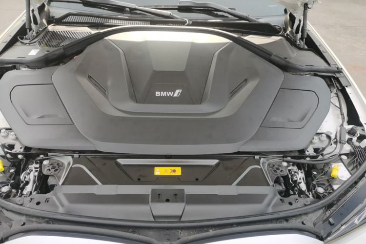 Used BMW i3 2024 eDrive 35 L Engine Bay