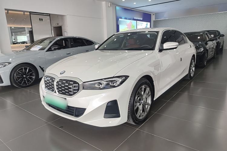 Used BMW i3 2024 eDrive 35 L Guazi used car, China used car export, Used car for sale, Used BMW cars, Cheapest cars for sale, Electric vehicle, New energy car
