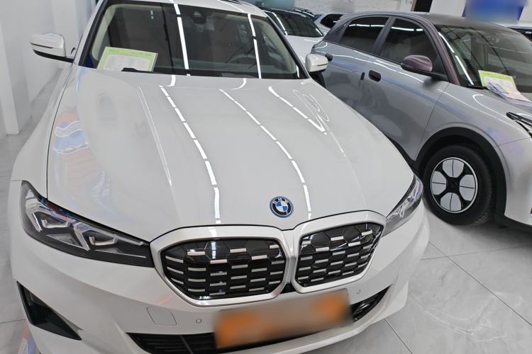 Used BMW i3 2024 eDrive 35 L Exterior 1