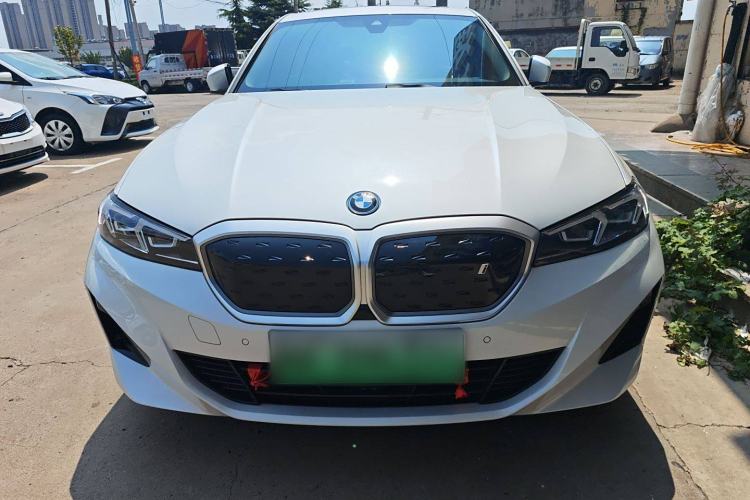 Used BMW i3 2024 eDrive 35 L Exterior 1