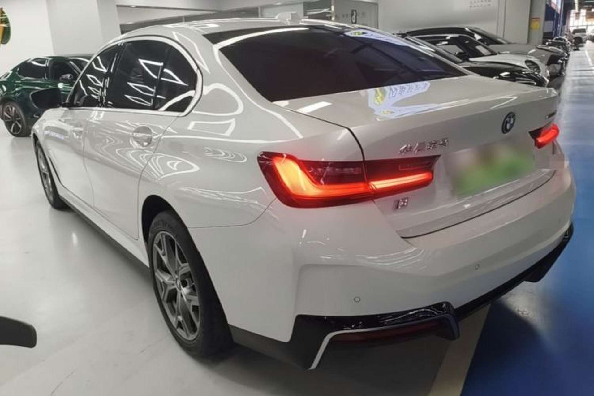 Used BMW i3 2024 eDrive 35 L Exterior 2