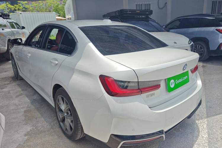 Used BMW i3 2024 eDrive 35 L Exterior 2