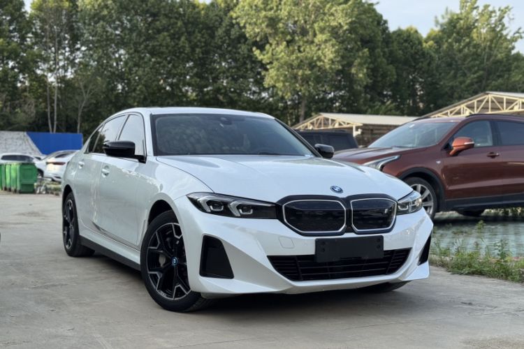 Used BMW i3 2024 eDrive 40 L Midnight Edition Exterior 2