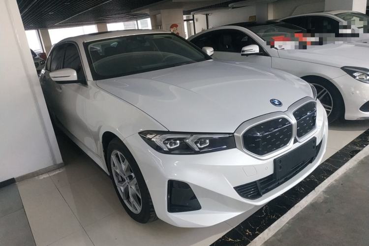 Used BMW i3 2024 eDrive 35 L Exterior 2