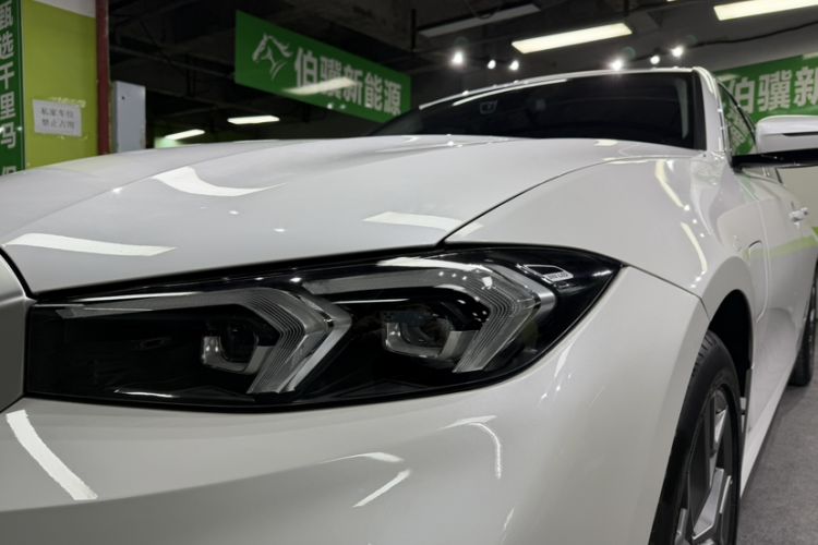 Used BMW i3 2024 eDrive 35 L Exterior 2