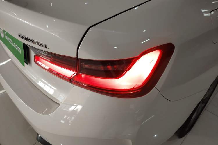 Used BMW i3 2024 eDrive 35 L Exterior 3