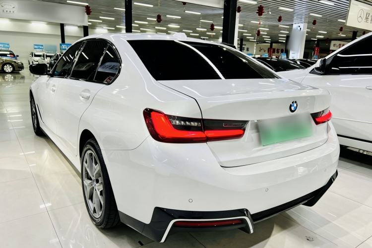 Used BMW i3 2024 eDrive 35 L Exterior 3