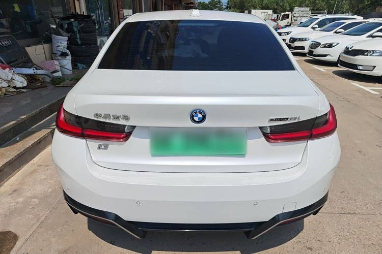 Used BMW i3 2024 eDrive 35 L Exterior 4