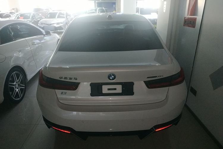 Used BMW i3 2024 eDrive 35 L Exterior 4