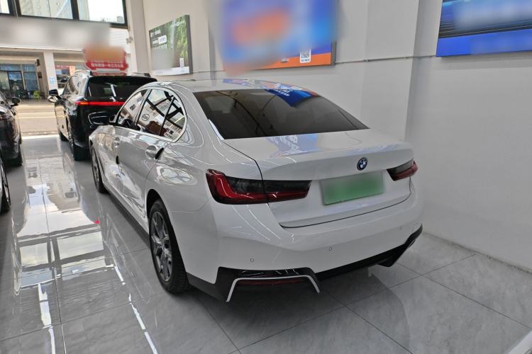 Used BMW i3 2024 eDrive 35 L Exterior 5