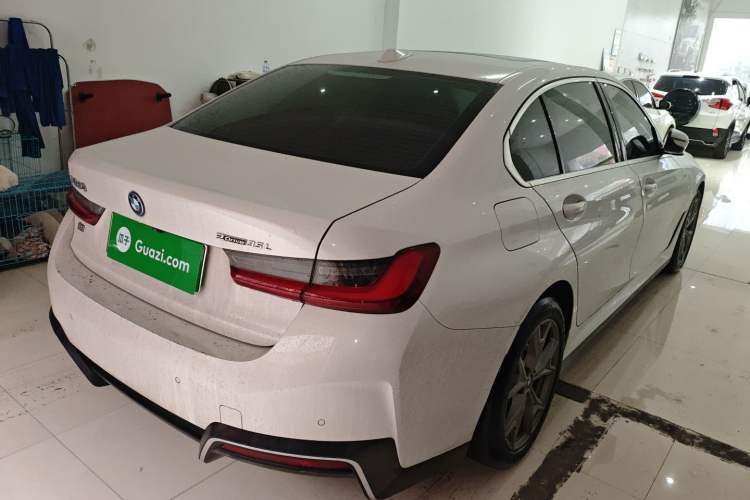 Used BMW i3 2024 eDrive 35 L Exterior 5