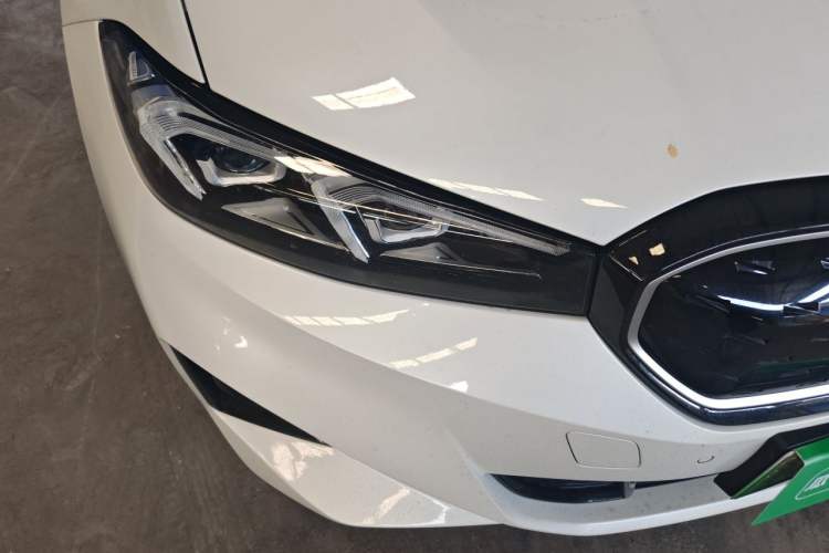 Used BMW i3 2024 eDrive 40 L Midnight Edition Exterior 6