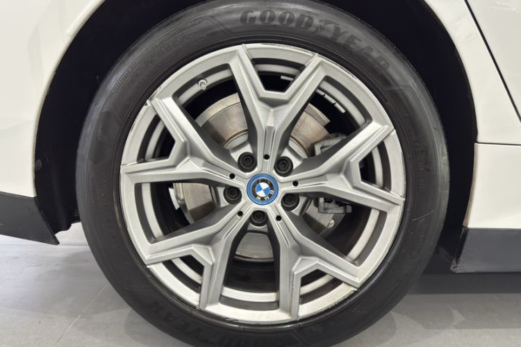 Used BMW i3 2024 eDrive 35 L Exterior 6