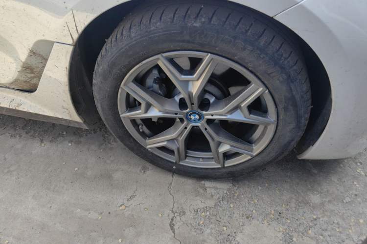 Used BMW i3 2024 eDrive 40 L Midnight Edition Exterior 7