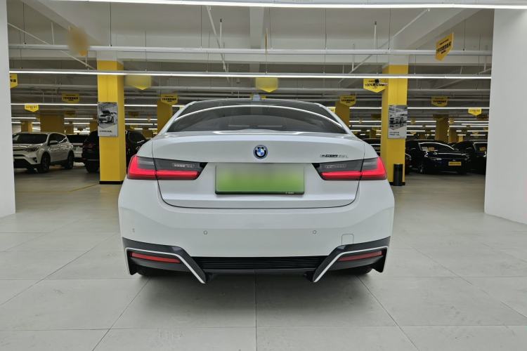 Used BMW i3 2024 eDrive 35 L Exterior 7